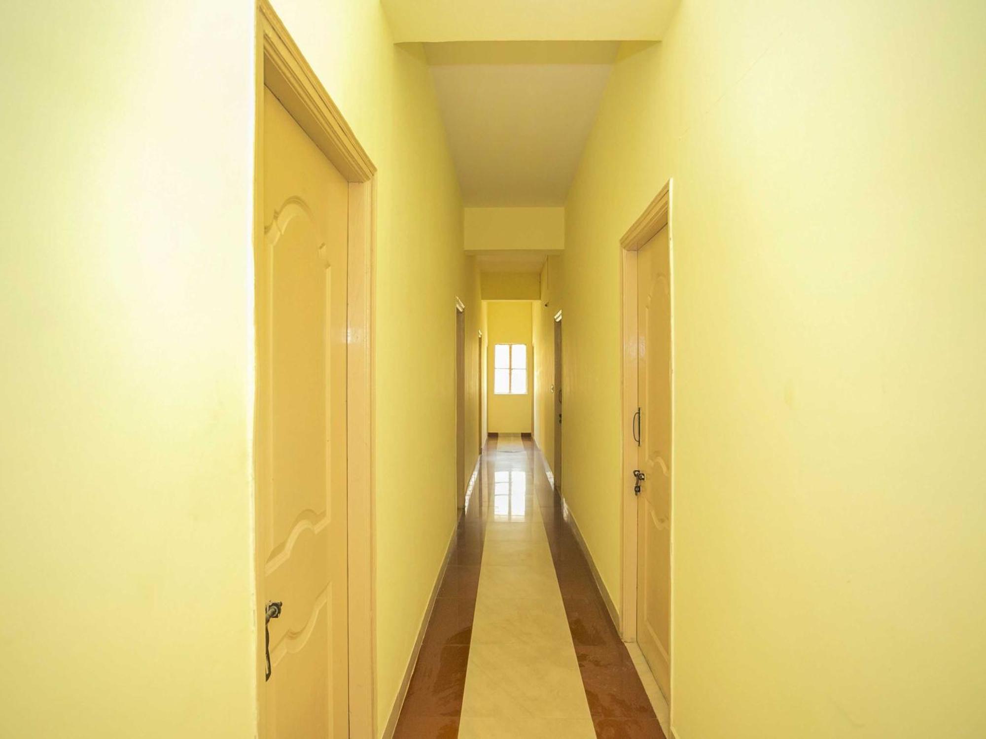 העיר בנגלור Hotel O Shree Stays מראה חיצוני תמונה